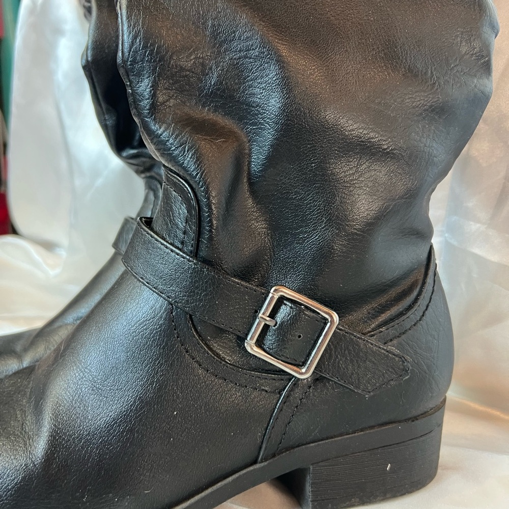 Croft & Barrow Black Leather Women's Boots - Picture 3 of 5